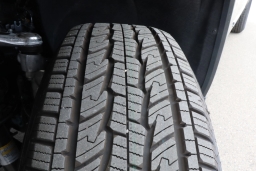 GMC Sierra 1500 Pro 4WD Reg Cab 140" 2025