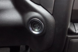 GMC Sierra 1500 Pro 4WD Reg Cab 140" 2025