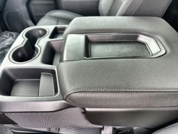 GMC Sierra 1500 Pro 4WD Reg Cab 126" 2026