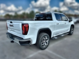 GMC Sierra 1500 SLT 2WD Crew Cab 147" 2026