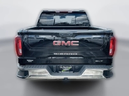 GMC Sierra 1500 SLT 2WD Crew Cab 147" 2026