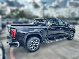 GMC Sierra 1500 SLT 2WD Crew Cab 147" 2026