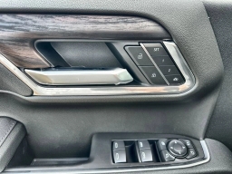 GMC Sierra 1500 SLT 2WD Crew Cab 147" 2026