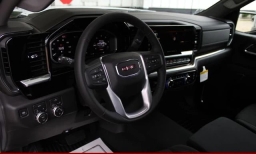 GMC Sierra 1500 SLE 4WD Crew Cab 157" 2026
