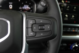 GMC Sierra 1500 SLE 4WD Crew Cab 157" 2026
