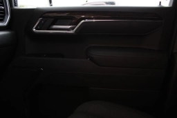GMC Sierra 1500 SLE 4WD Crew Cab 157" 2026