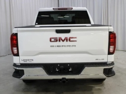 GMC Sierra 1500 SLE 4WD Crew Cab 157" 2026
