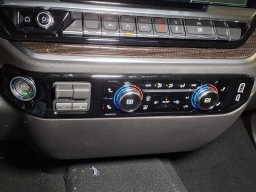 GMC Sierra 1500 Elevation 4WD Crew Cab 147" 2026