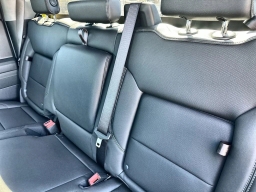 GMC Sierra 1500 SLT 4WD Crew Cab 157" 2026