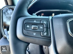 GMC Sierra 1500 SLT 4WD Crew Cab 157" 2026