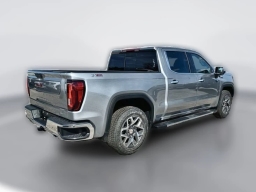 GMC Sierra 1500 SLT 4WD Crew Cab 147" 2026