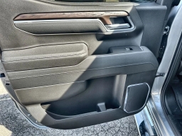 GMC Sierra 1500 SLT 4WD Crew Cab 147" 2026