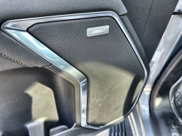 GMC Sierra 1500 SLT 4WD Crew Cab 147" 2026