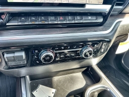 GMC Sierra 1500 SLT 4WD Crew Cab 147" 2026