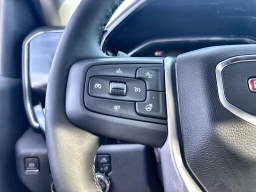 GMC Sierra 1500 SLT 4WD Crew Cab 147" 2026