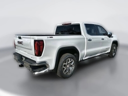 GMC Sierra 1500 SLT 4WD Crew Cab 157" 2026