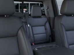 GMC Sierra 1500 SLT 4WD Crew Cab 157" 2026