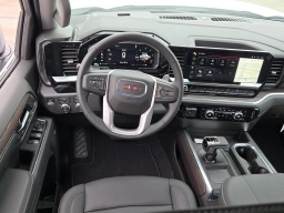 GMC Sierra 1500 SLT 4WD Crew Cab 147" 2026