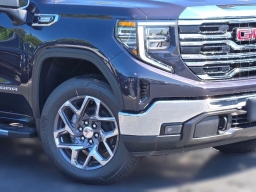 GMC Sierra 1500 SLT 4WD Crew Cab 147" 2026