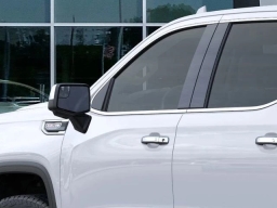 GMC Sierra 1500 SLT 4WD Crew Cab 157" 2026