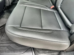 GMC Sierra 1500 SLT 4WD Crew Cab 157" 2026