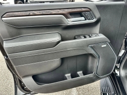 GMC Sierra 1500 SLT 4WD Crew Cab 157" 2026