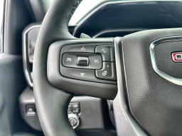 GMC Sierra 1500 SLT 4WD Crew Cab 157" 2026