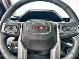 GMC Sierra 1500 SLT 4WD Crew Cab 157" 2026