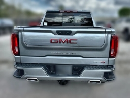 GMC Sierra 1500 AT4 4WD Crew Cab 157" 2026