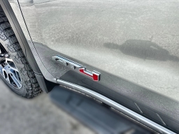 GMC Sierra 1500 AT4 4WD Crew Cab 157" 2026