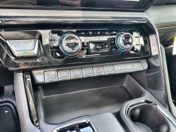 GMC Sierra 1500 AT4 4WD Crew Cab 157" 2026