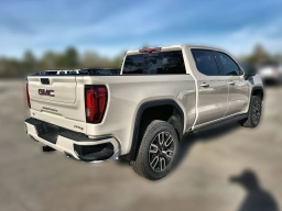 GMC Sierra 1500 AT4 4WD Crew Cab 157" 2026