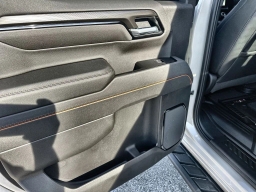 GMC Sierra 1500 AT4 4WD Crew Cab 157" 2026