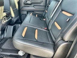 GMC Sierra 1500 AT4 4WD Crew Cab 157" 2026