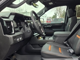 GMC Sierra 1500 AT4 4WD Crew Cab 157" 2026