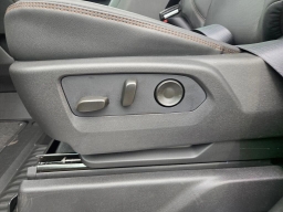 GMC Sierra 1500 AT4 4WD Crew Cab 157" 2026