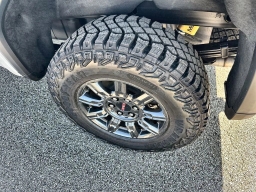 GMC Sierra 1500 AT4X 4WD Crew Cab 147" 2026