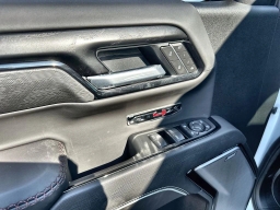 GMC Sierra 1500 AT4X 4WD Crew Cab 147" 2026