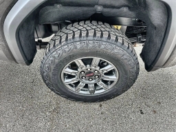 GMC Sierra 1500 AT4X 4WD Crew Cab 147" 2026