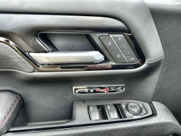 GMC Sierra 1500 AT4X 4WD Crew Cab 147" 2026