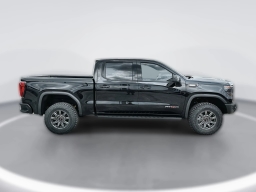 GMC Sierra 1500 AT4X 4WD Crew Cab 147" 2026