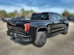 GMC Sierra 1500 AT4X 4WD Crew Cab 147" 2026