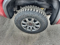 GMC Sierra 1500 AT4X 4WD Crew Cab 147" 2026