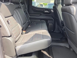 GMC Sierra 1500 AT4X 4WD Crew Cab 147" 2025