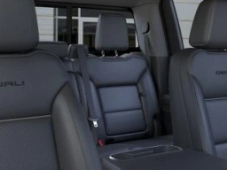 GMC Sierra 1500 Denali 4WD Crew Cab 157" 2026