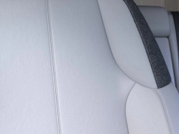 Cadillac OPTIQ Luxury 4dr w/1SC 2026