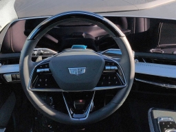 Cadillac OPTIQ Luxury 4dr w/1SC 2026