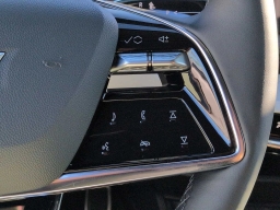 Cadillac OPTIQ Luxury 4dr w/1SC 2026