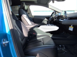 Cadillac OPTIQ Luxury 4dr w/1SC 2026