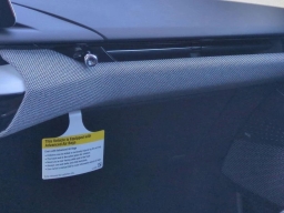 Cadillac OPTIQ Luxury 4dr w/1SC 2026